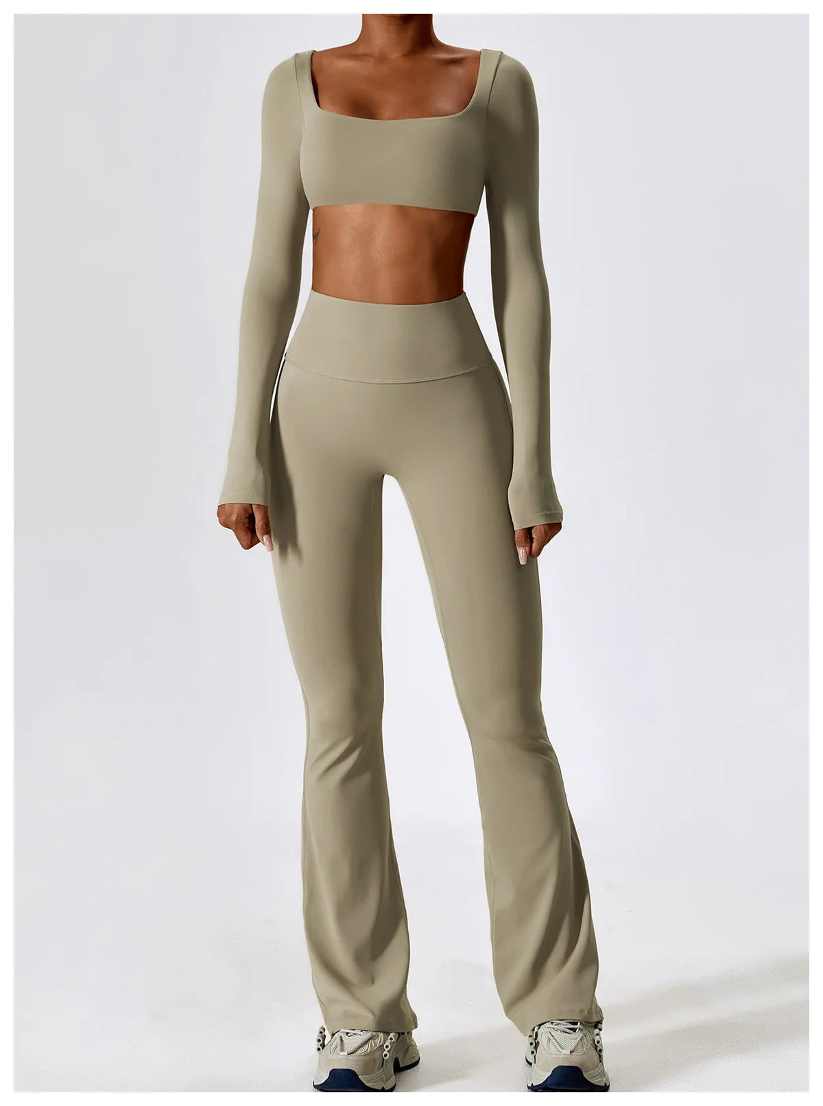 THE CAMILA - SEAMLESS FLARE SET