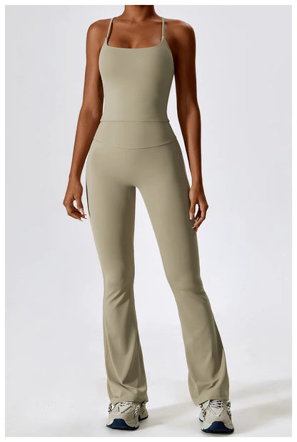 THE CAMILA - SEAMLESS FLARE SET